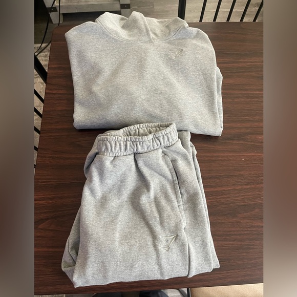 Gymshark Rest day Hoodie and Jogger - Picture 3 of 3